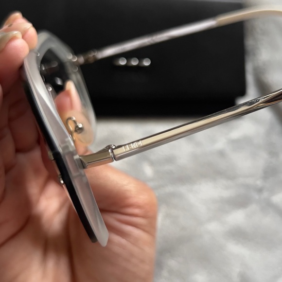 Fendi monogram Fabulous Shield Sunglasses FF
M0039/G/S Multicolor NEVER WORN❗️ - Picture 7 of 9